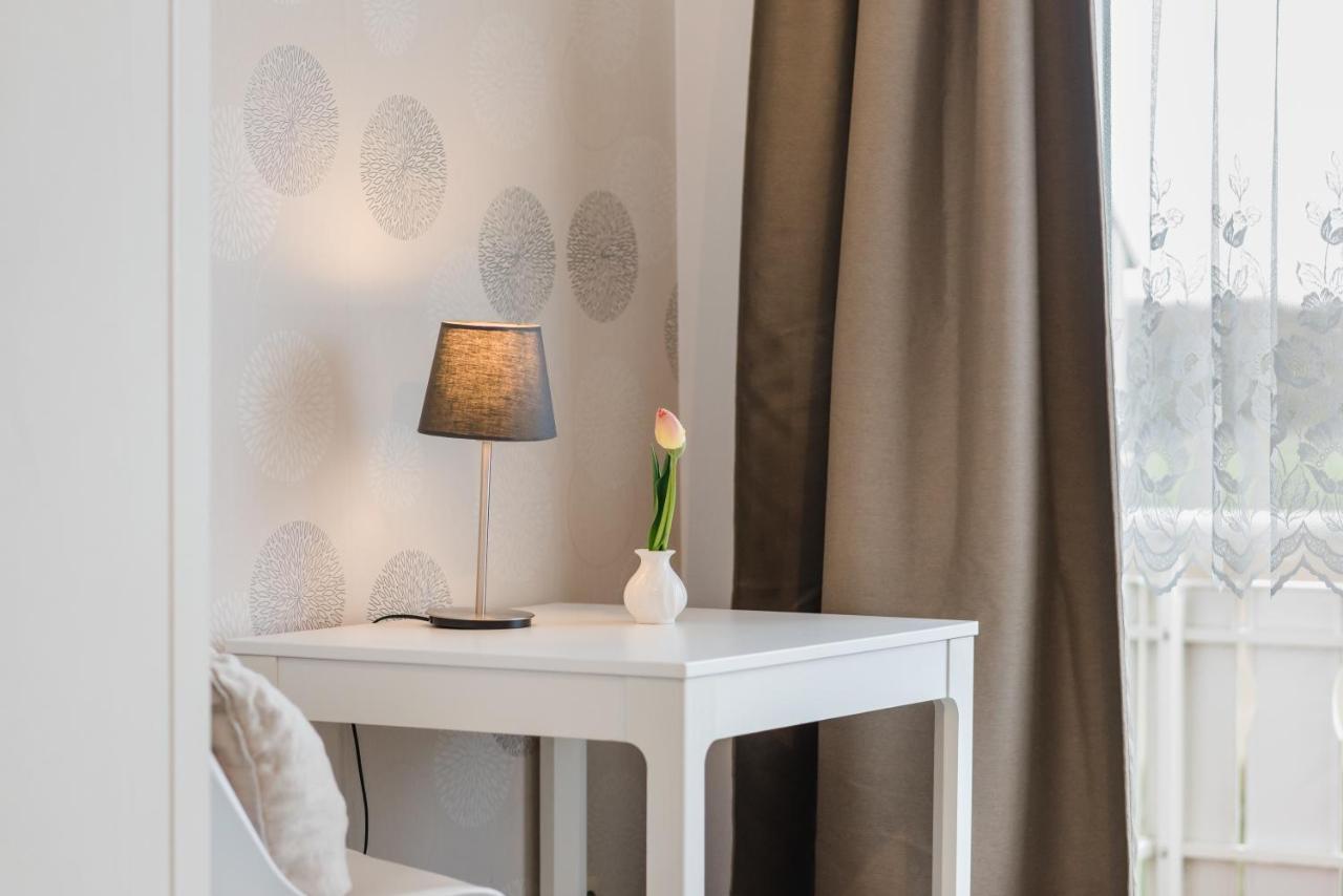 Straendhus Bed&Breakfast Hasselberg  Eksteriør bilde