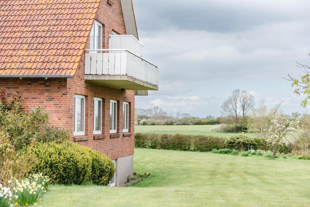 Straendhus Bed&Breakfast Hasselberg  Eksteriør bilde
