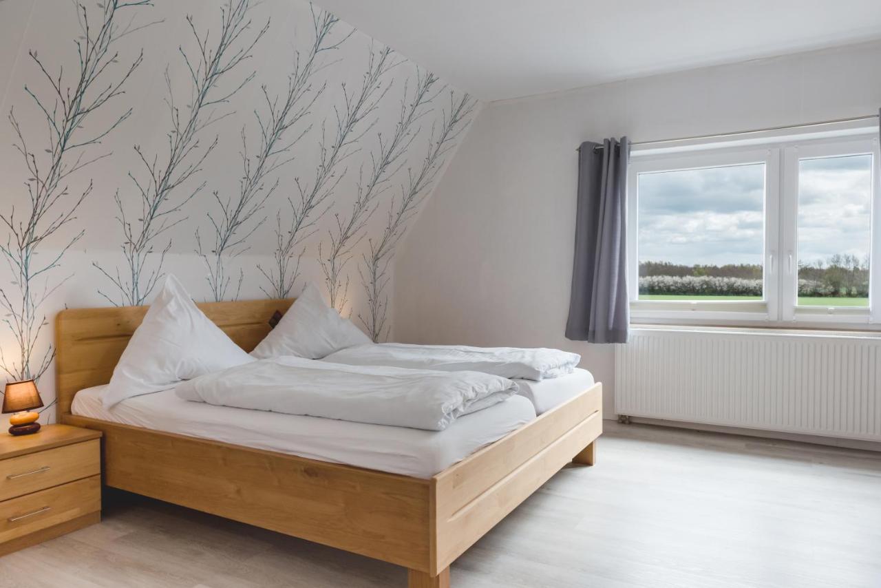 Straendhus Bed&Breakfast Hasselberg  Eksteriør bilde