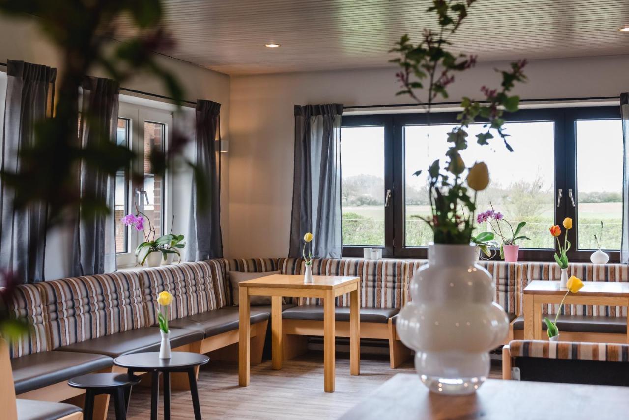 Straendhus Bed&Breakfast Hasselberg  Eksteriør bilde