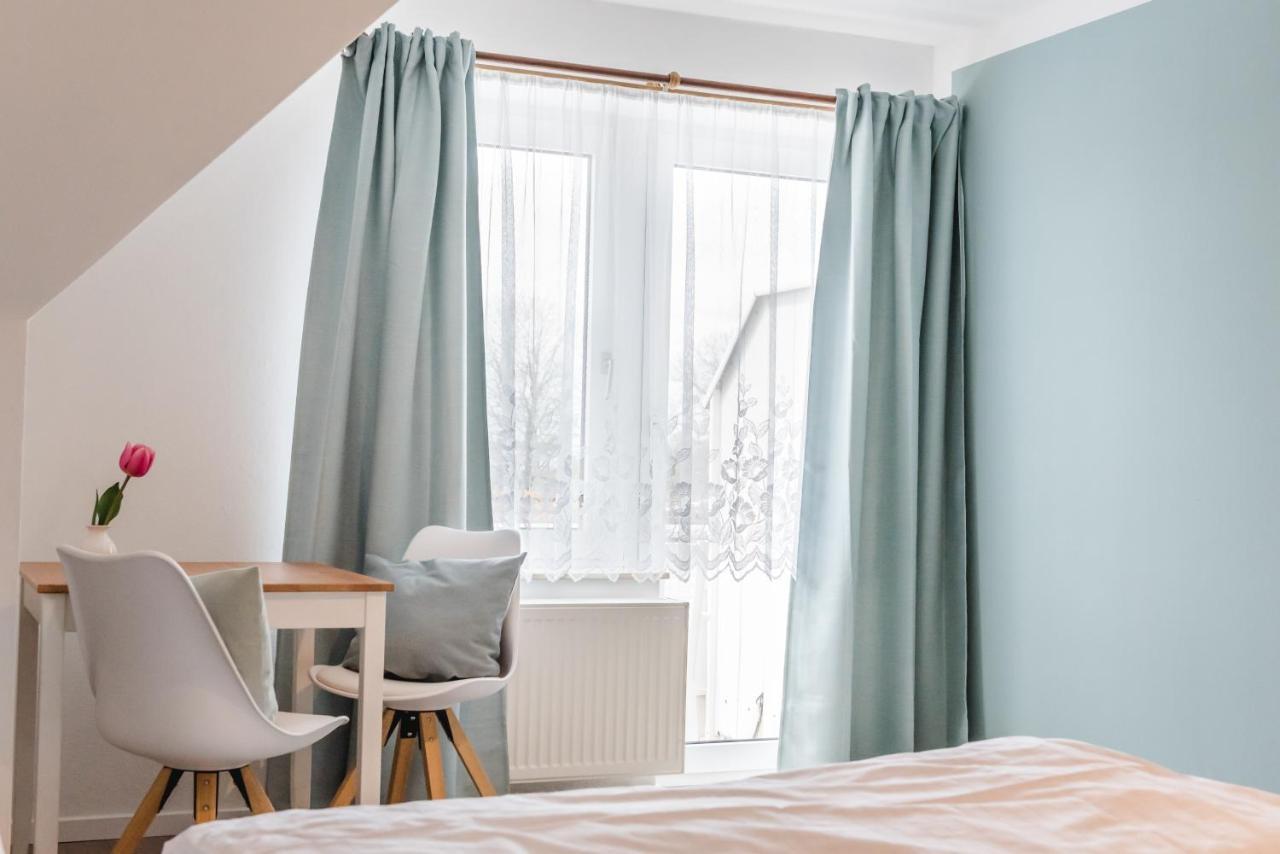 Straendhus Bed&Breakfast Hasselberg  Eksteriør bilde